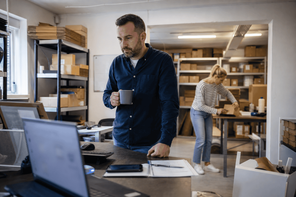 Retargeting Ad Strategies for Website Visitors: A Practical Guide for UK Businesses 3 4-How to build a retargeting campaign that performs