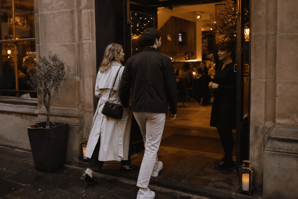 Social Media Management for Glasgow Restaurants: Fill More Tables 1 1-Social Media Management for Glasgow Restaurants: Attract More Diners